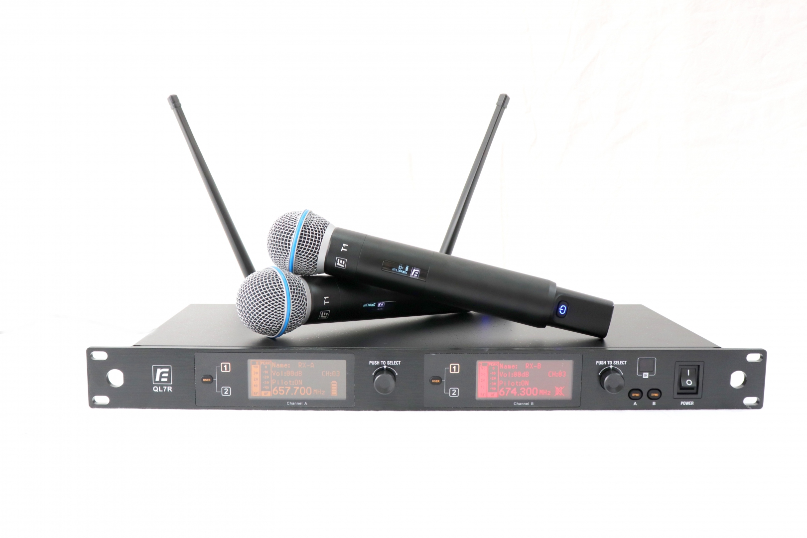 RFIntell QL7R/T1-B 720,500-754,000 МГц 2-канальная радиосистема с 2-мя ручными микрофонами в Ессентуках